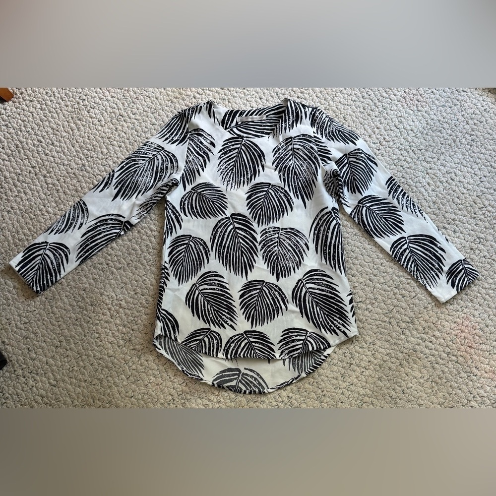 Black and White Leaf Print Top
